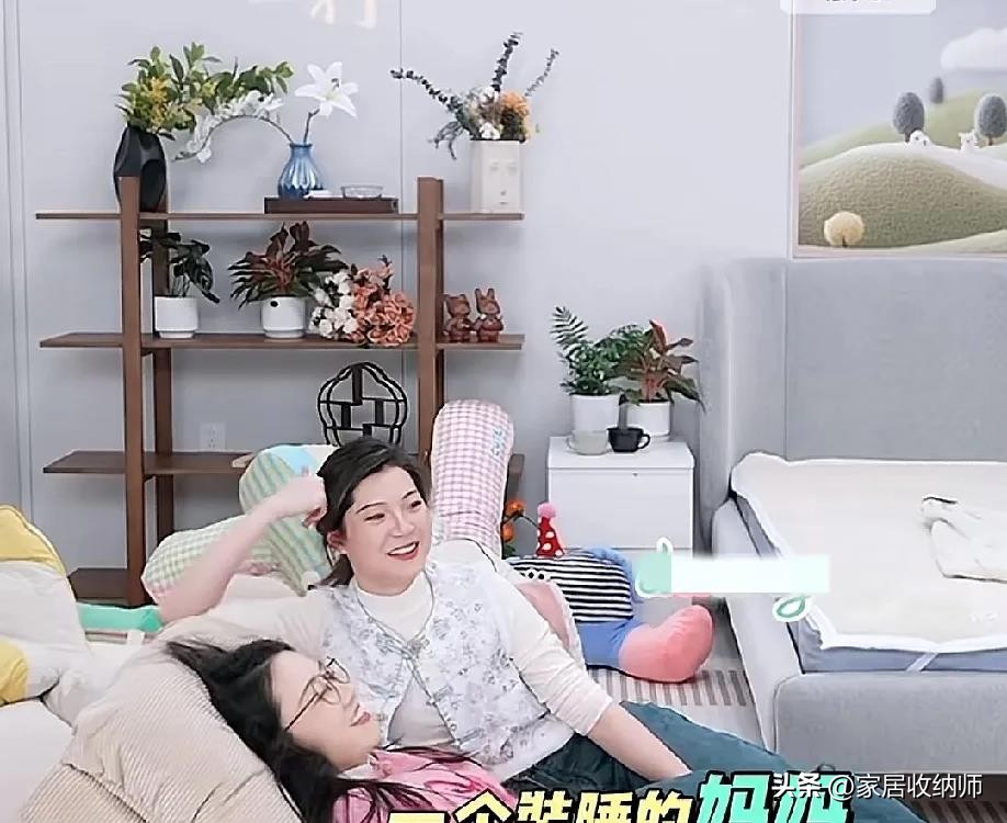 姐妹淘周末直播：放松与快乐的完美结合，颠覆你的直播认知！